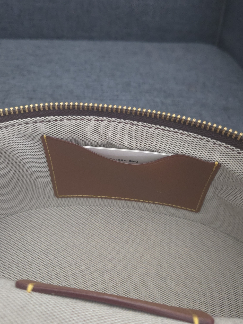 Coach Trail Bag- Black Currant - Picture 12 of 13